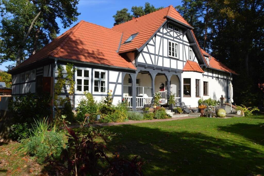 Ferienwohnung Im Landhaus Labes Нойглобсоу Екстер'єр фото